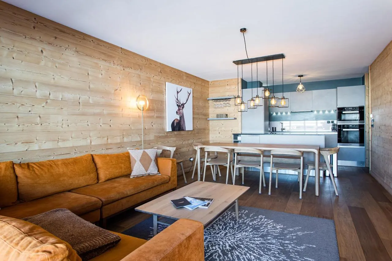 Apartment Wapa Alpe D'Huez - By Emerald Stay